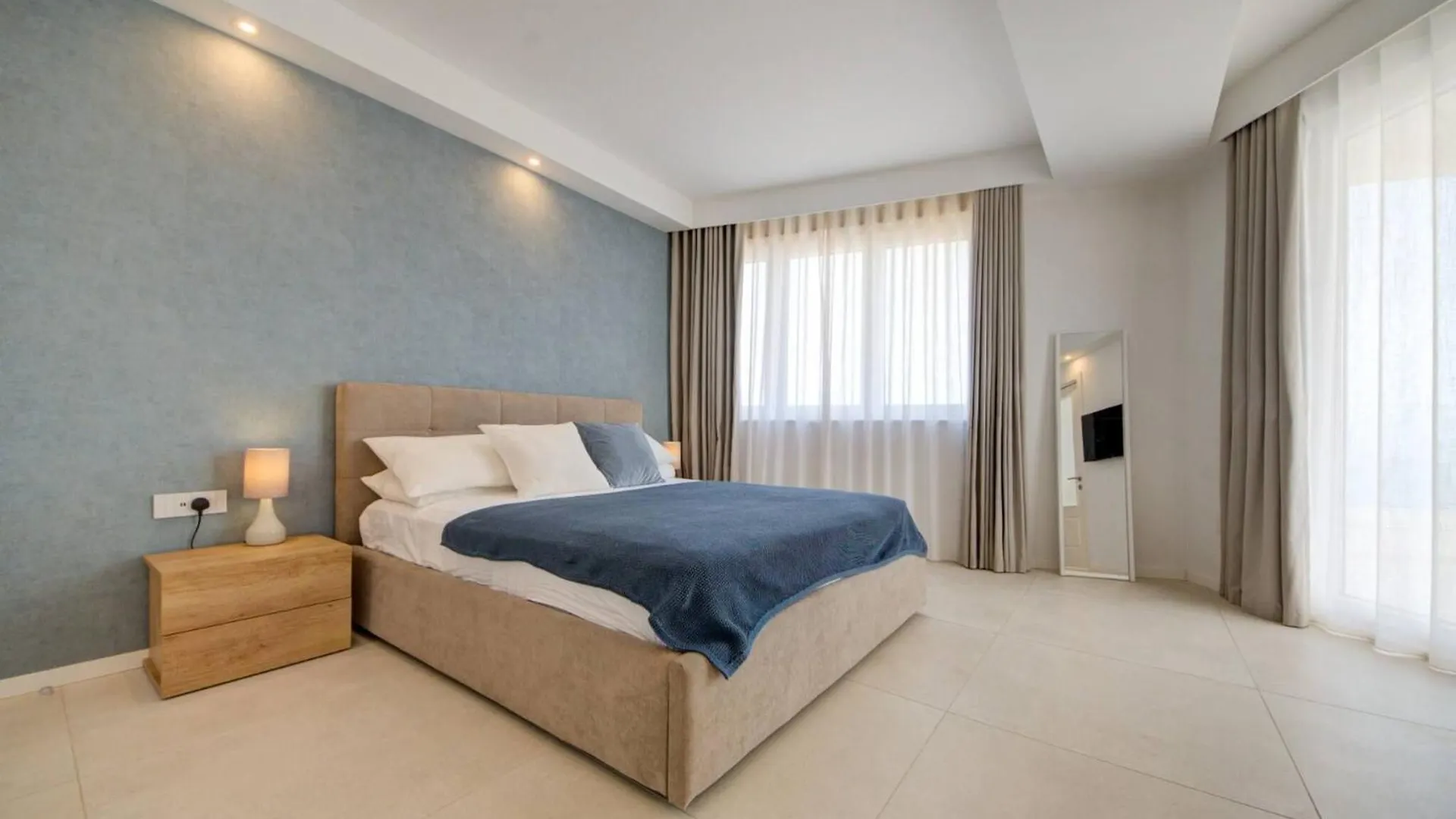 Private Pool Luxury Penthouse With Sea Views Apartment Is-Swieqi 0*,  Malta