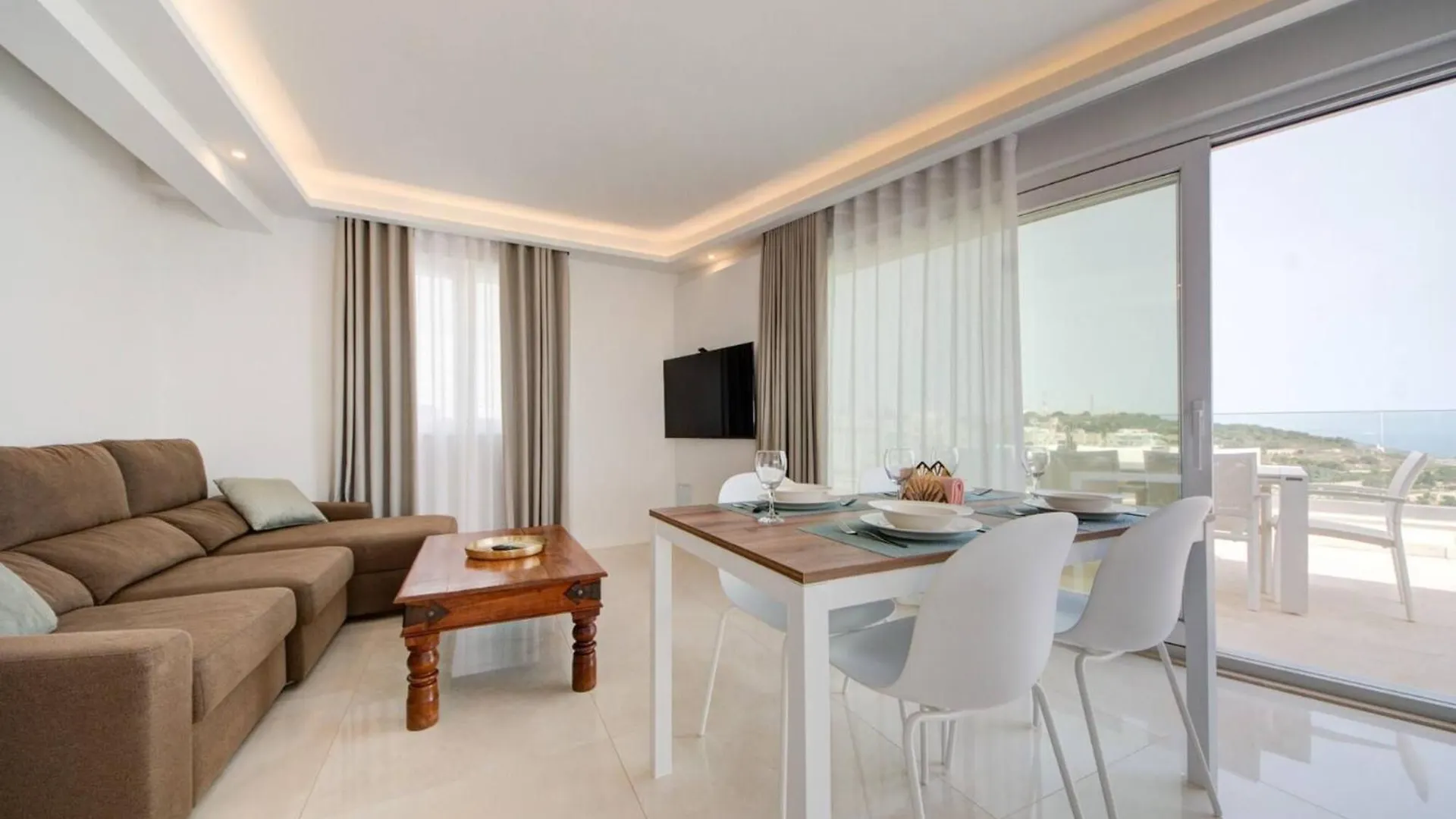 Private Pool Luxury Penthouse With Sea Views Apartment Is-Swieqi